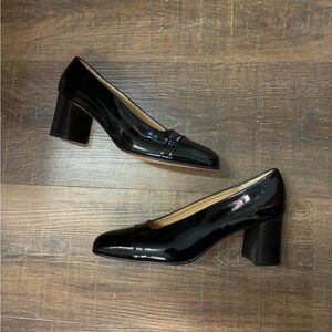 Saks Fifth Avenue Folio Collection Glossy Black Heels
